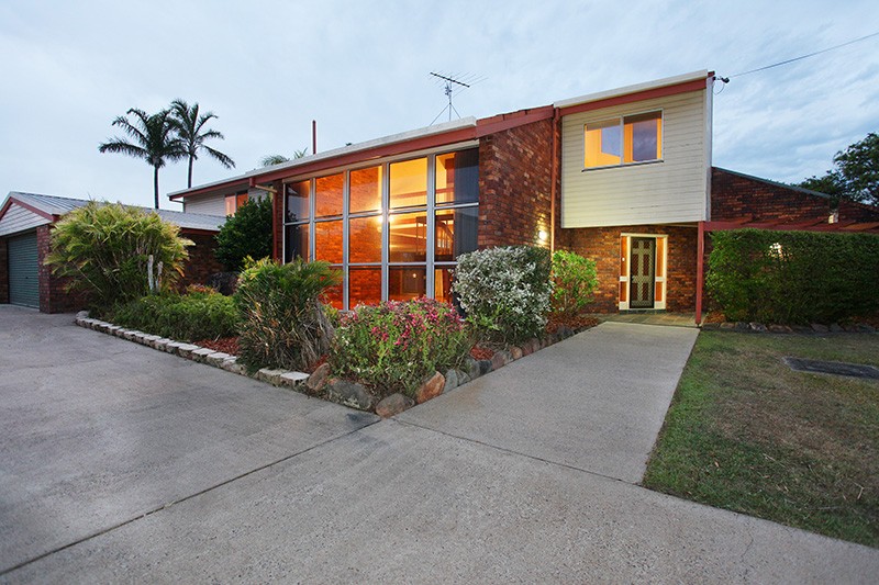 15-17 Paraka Court, MOUNTAIN CREEK, QLD 4557