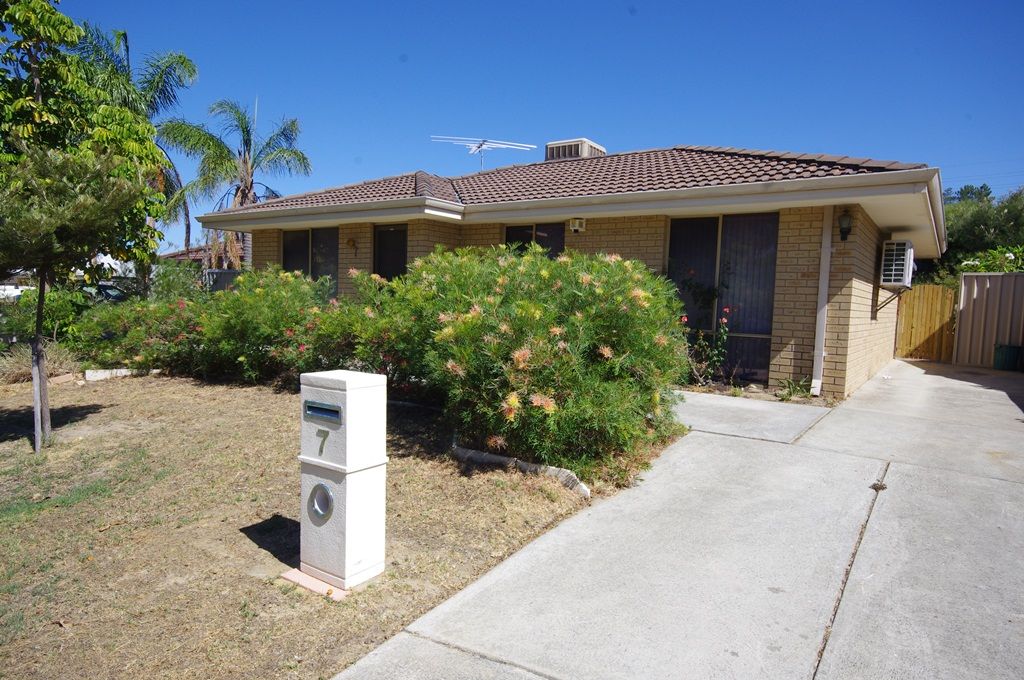 7 Manna Close, MIRRABOOKA, WA 6061