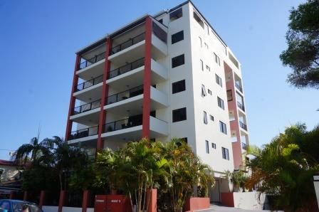 14-16 Little Norman Street, SOUTHPORT QLD 4215