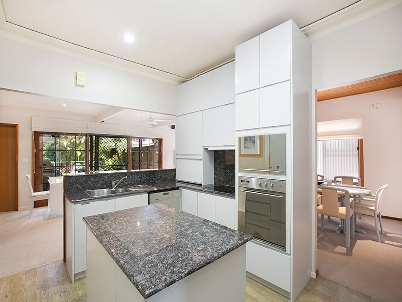 21 Endeavour Street, SYLVANIA, NSW 2224