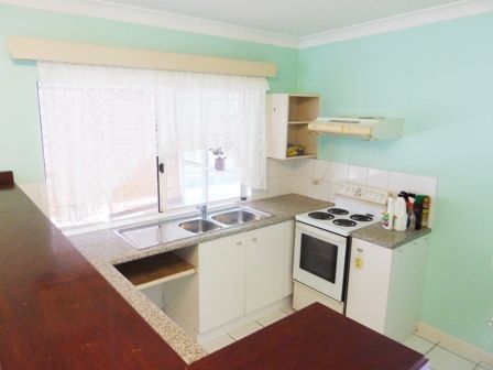 17 Carbine Close, SMITHFIELD, QLD 4878