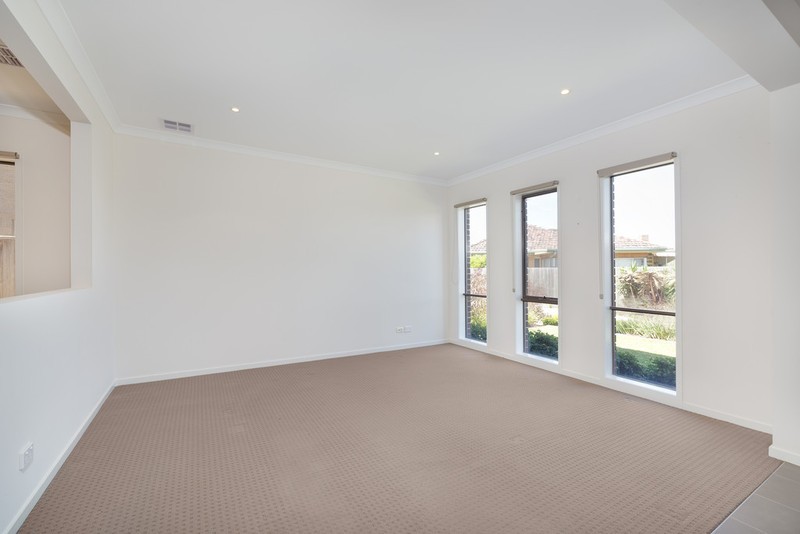 11 Ventnor Street, CHADSTONE, VIC 3148