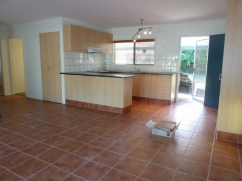 24  Kavieng Street, TRINITY BEACH, QLD 4879