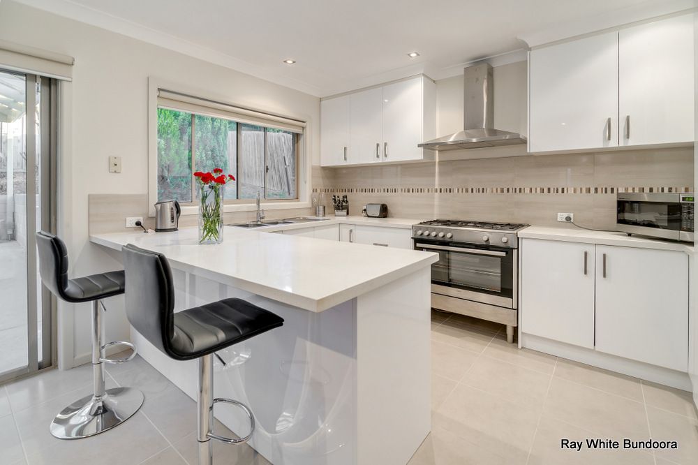 18 Busst Drive, WATSONIA NORTH, VIC 3087