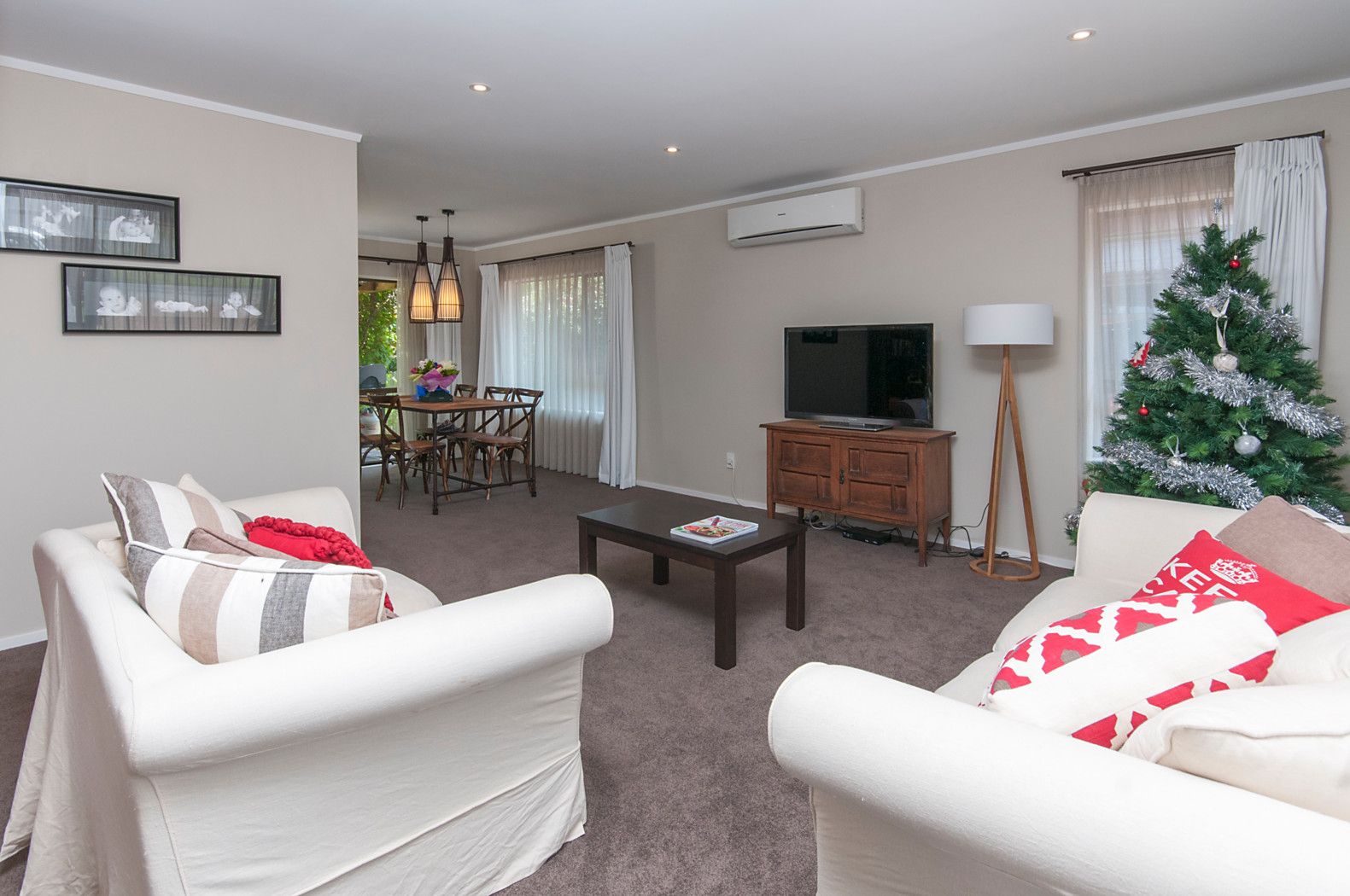 114 Hutchinsons Road, BUCKLANDS BEACH, Manukau City