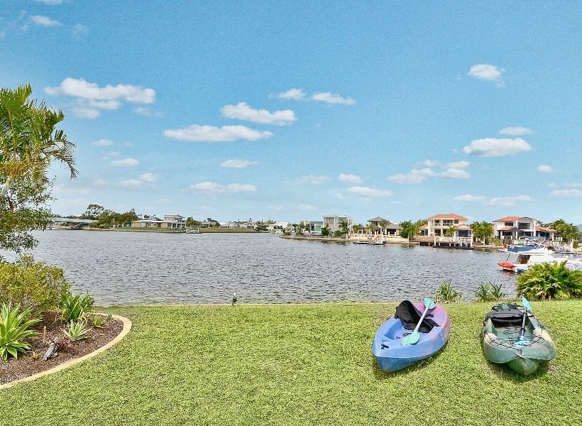 21 Reliance Place, PELICAN WATERS, QLD 4551
