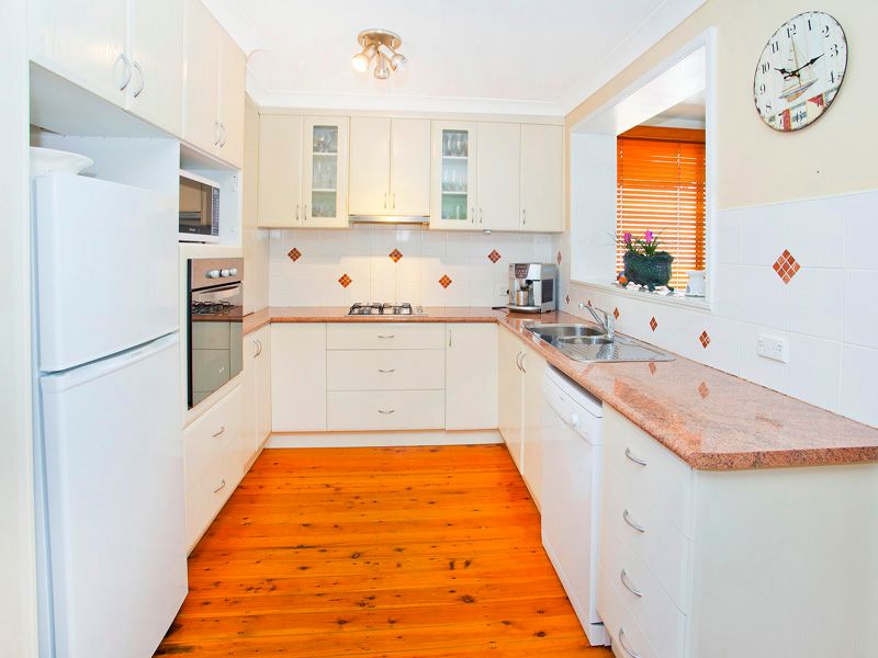 34 Flinders Avenue, KIAMA DOWNS, NSW 2533