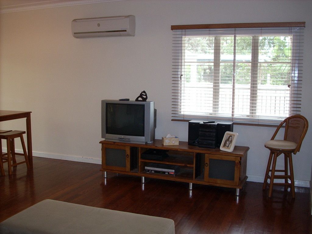 23 Cavillion Street, HOLLAND PARK, QLD 4121