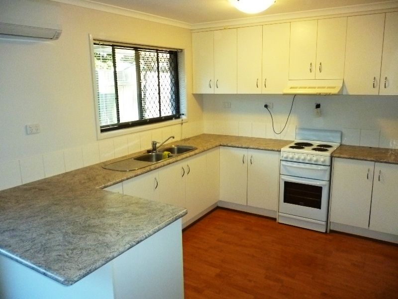 39 Warung Avenue, MAROOCHYDORE, QLD 4558