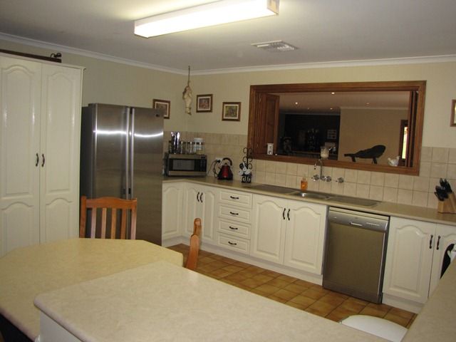 90 Hunt Road, BARMERA, SA 5345