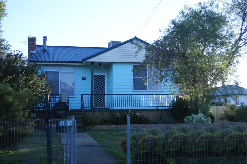 21 Russell Street, WERRIS CREEK NSW 2341