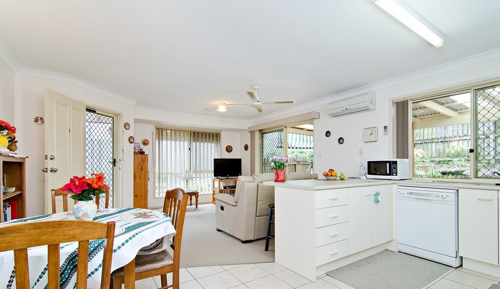 23 School Road, STAFFORD QLD 4053