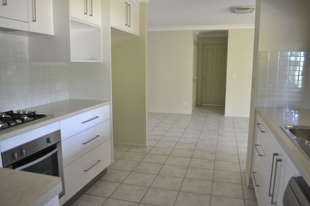 10 Lorikeet Avenue, YEPPOON, QLD 4703