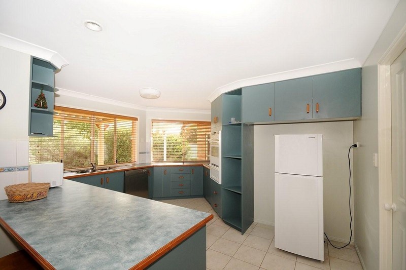 16 Janine Court, KEARNEYS SPRING, QLD 4350