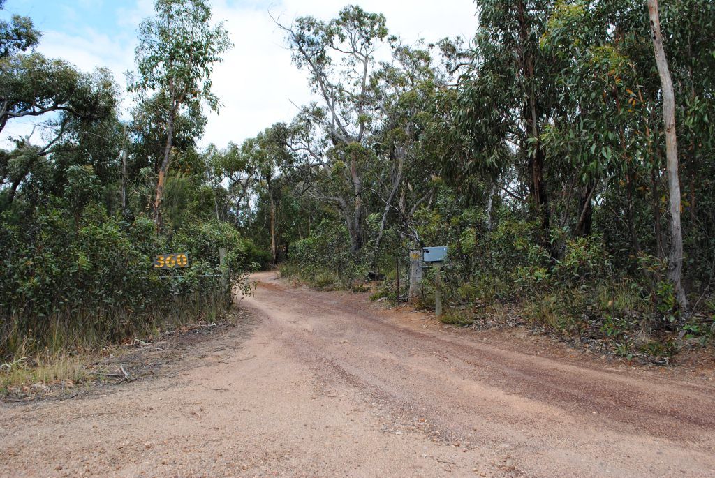 360 De Motts Road, ANAKIE, VIC 3221