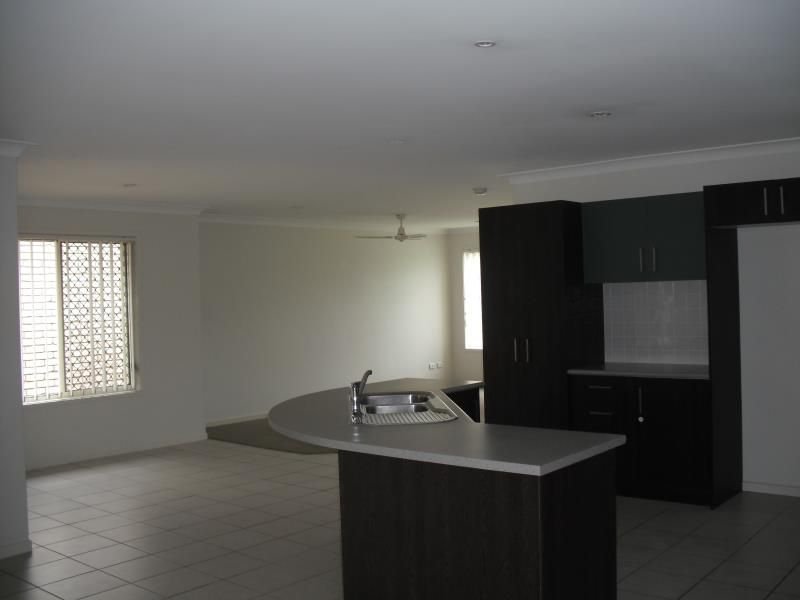 14 Strowe Place, BRACKEN RIDGE, QLD 4017