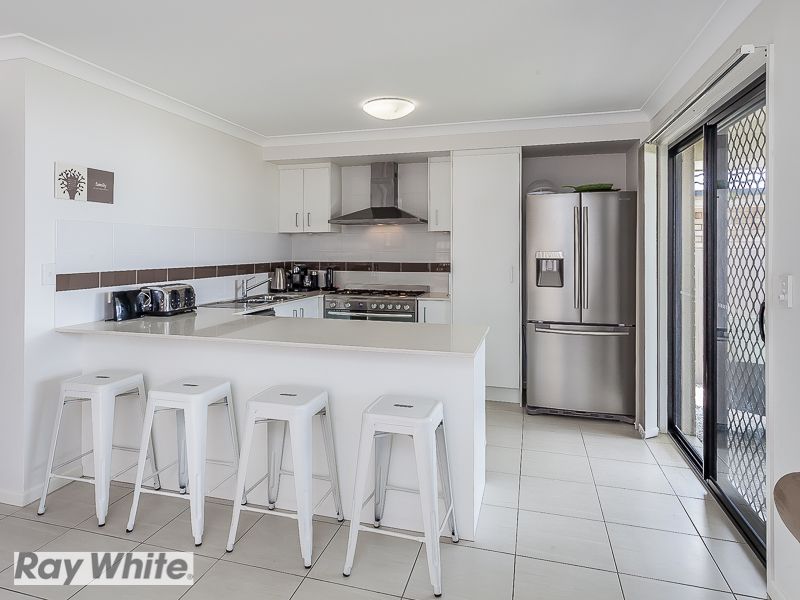17 Mersey Street, NORTH LAKES, QLD 4509