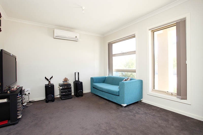 2 Mavora Place, SOUTH MORANG, VIC 3752