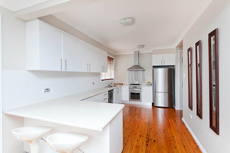 2 Cullen Street, OAK FLATS, NSW 2529
