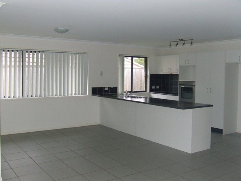 23 Greenview Avenue, BEERWAH, QLD 4519