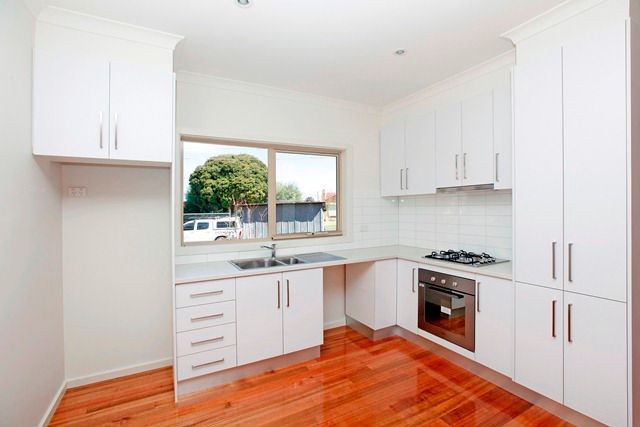 1/60 Locher Avenue, RESERVOIR, VIC 3073