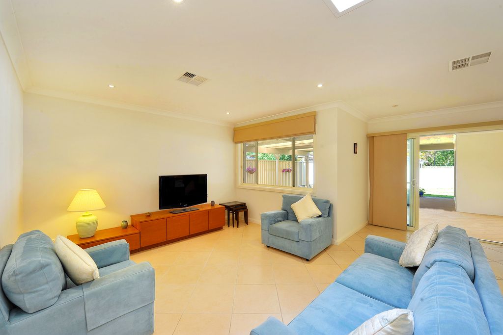 130 Brisbane Avenue, UMINA BEACH, NSW 2257