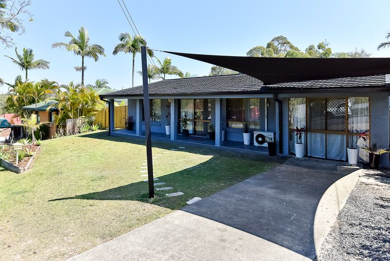 10 Jamie Grove, SPRINGWOOD QLD 4127