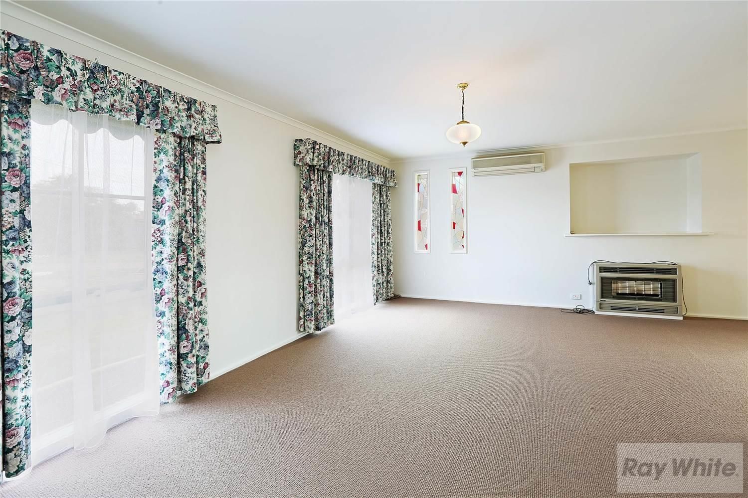 6 Anita Court, LARA, VIC 3212