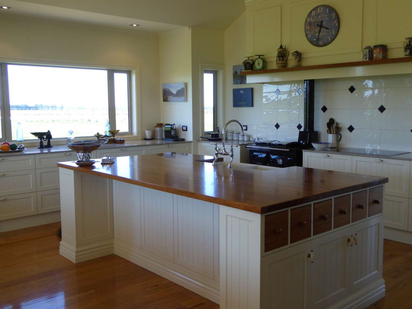 172 Barkers Road photo 2