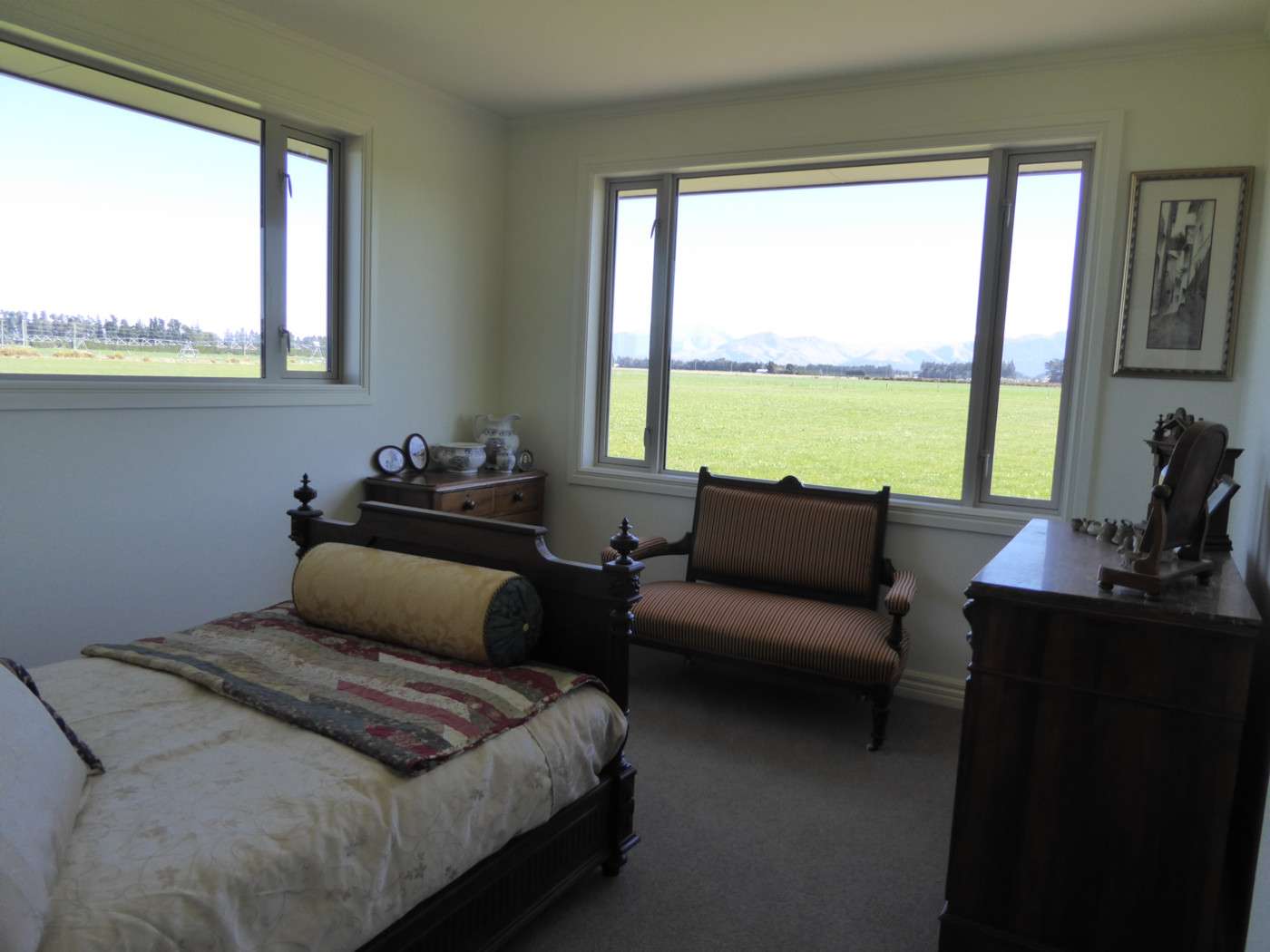 172 Barkers Road photo 9