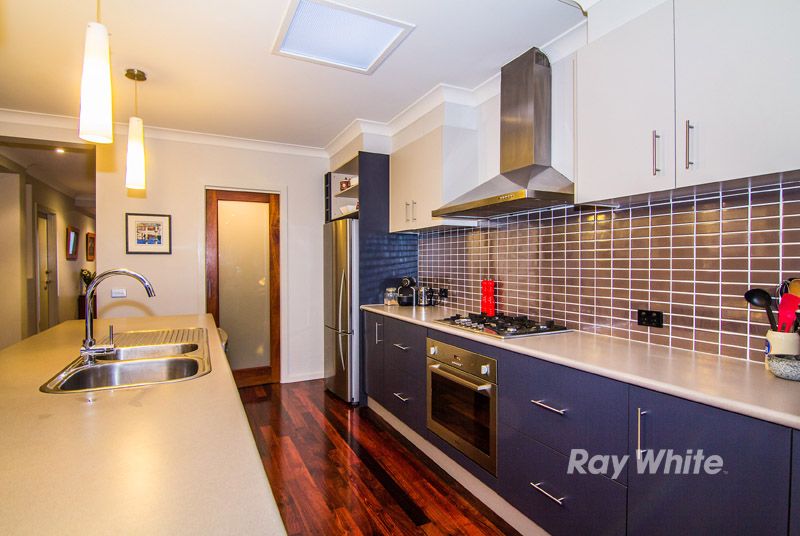 25 Henning Avenue, LYNBROOK, VIC 3975