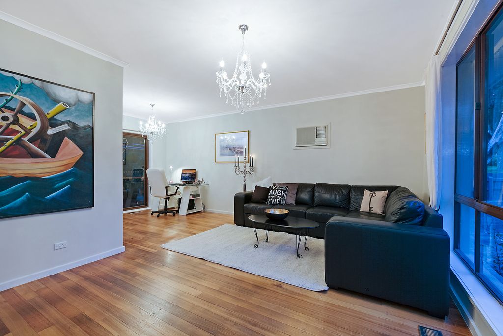 8 Highbrook Court, DIAMOND CREEK, VIC 3089