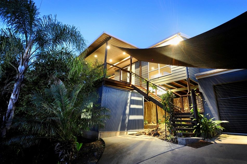 7 South Molle Boulevard, CANNONVALE QLD 4802