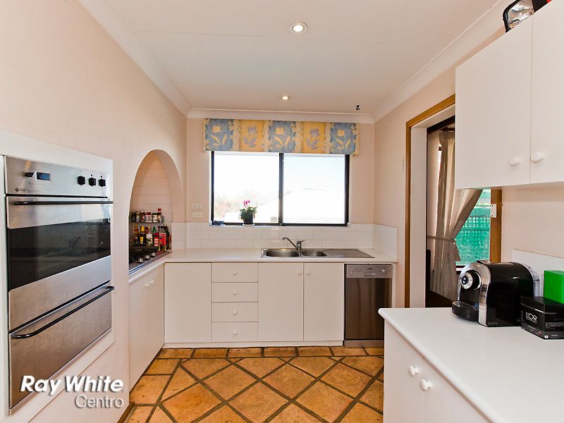 14 Throssell Street, COMO WA 6152