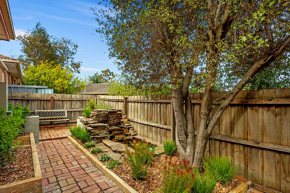 15 Wetherby Road, DONCASTER VIC 3108