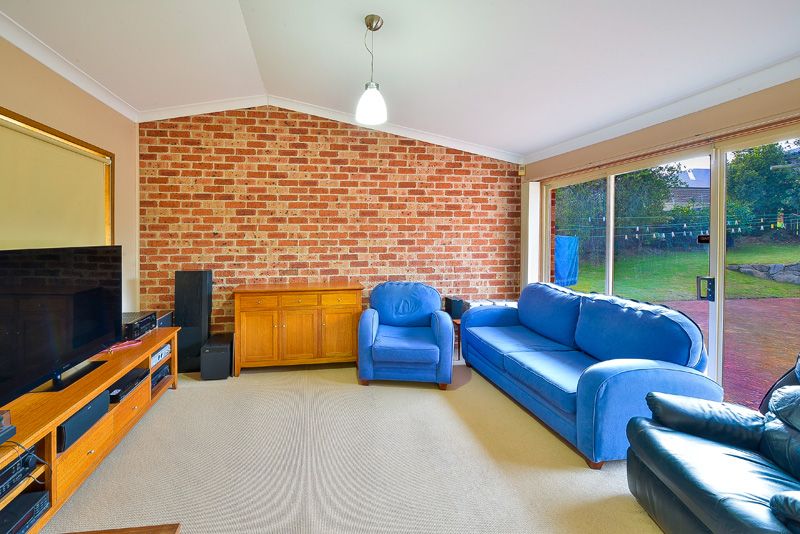 31 Clydebank Crescent, GLEN ALPINE, NSW 2560