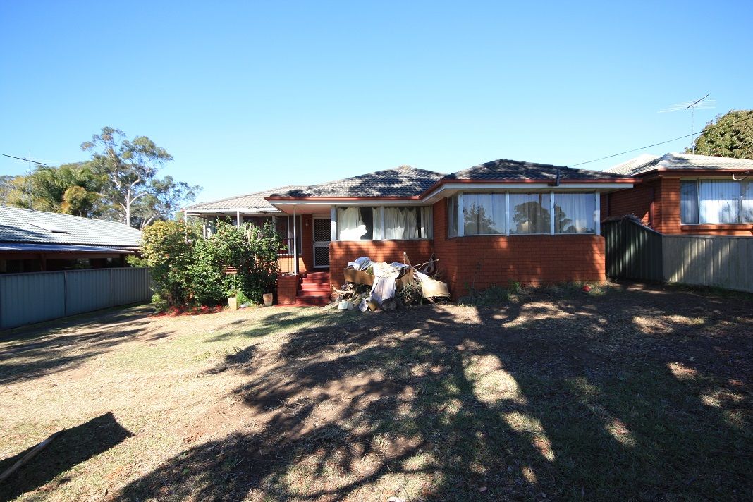 29 Valley Road, CAMPBELLTOWN, NSW 2560