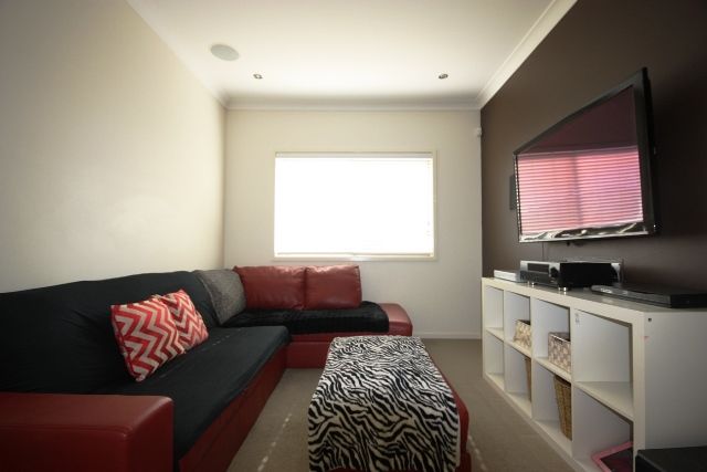 9 Dorset Street, SPRING FARM, NSW 2570