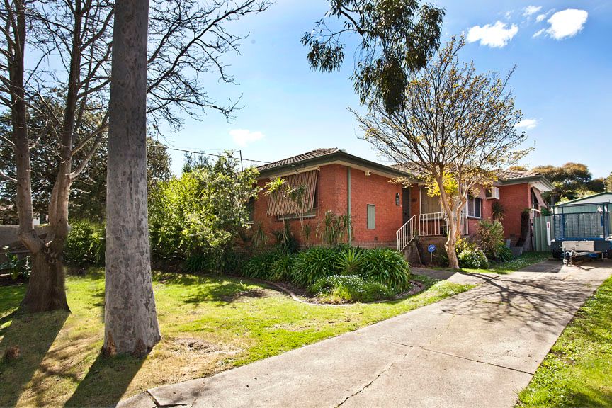 42 Seebeck Road, ROWVILLE, VIC 3178