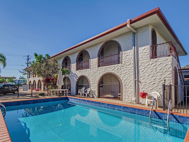 2/2118 Gold Coast Highway, MIAMI, QLD 4220