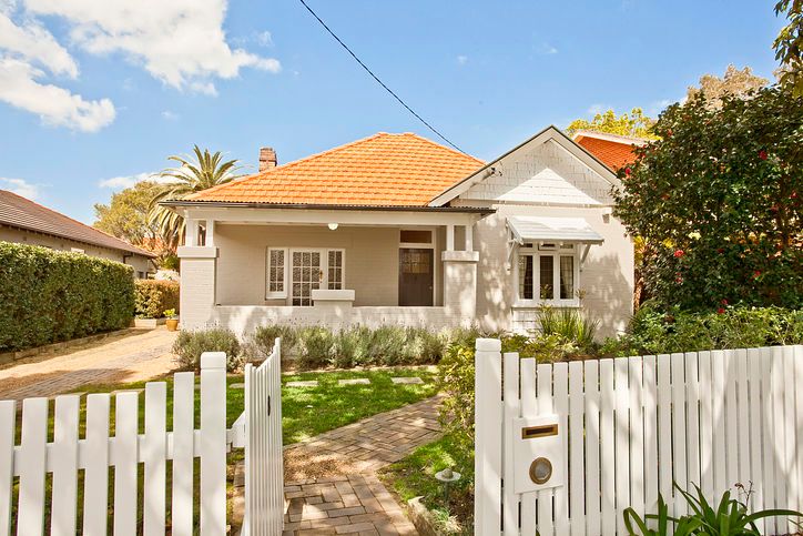 8 Edinburgh Road (Quiet End), WILLOUGHBY NSW 2068