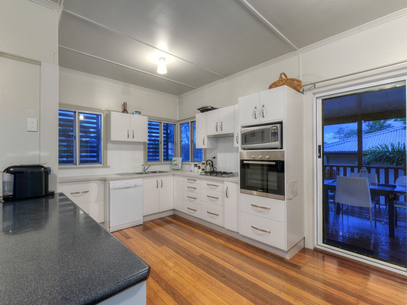 65 Eleventh Avenue, KEDRON, QLD 4031