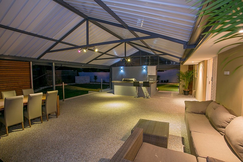 30 Glyde Road, LESMURDIE, WA 6076