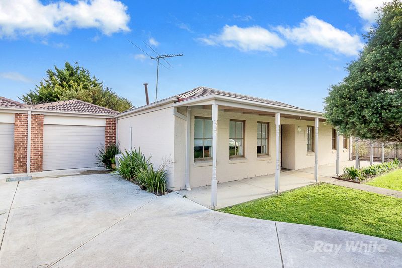 1/13 Lorraine Court, PAKENHAM, VIC 3810