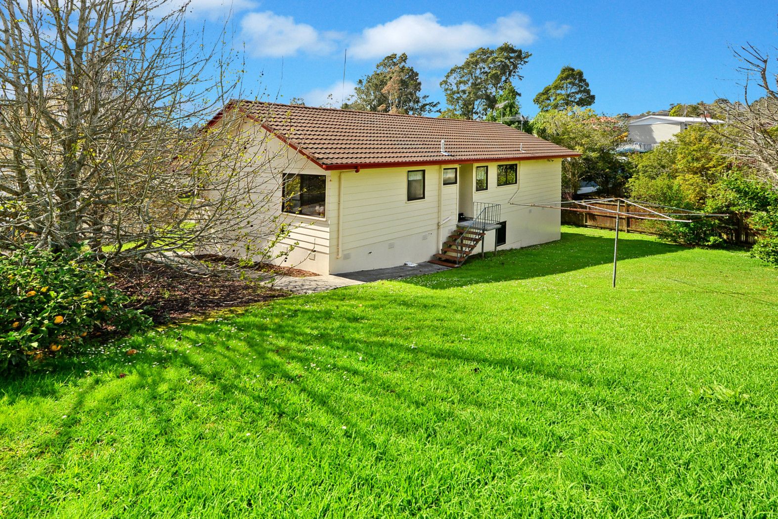 House 11 Malibu Grove, Bayview, Auckland