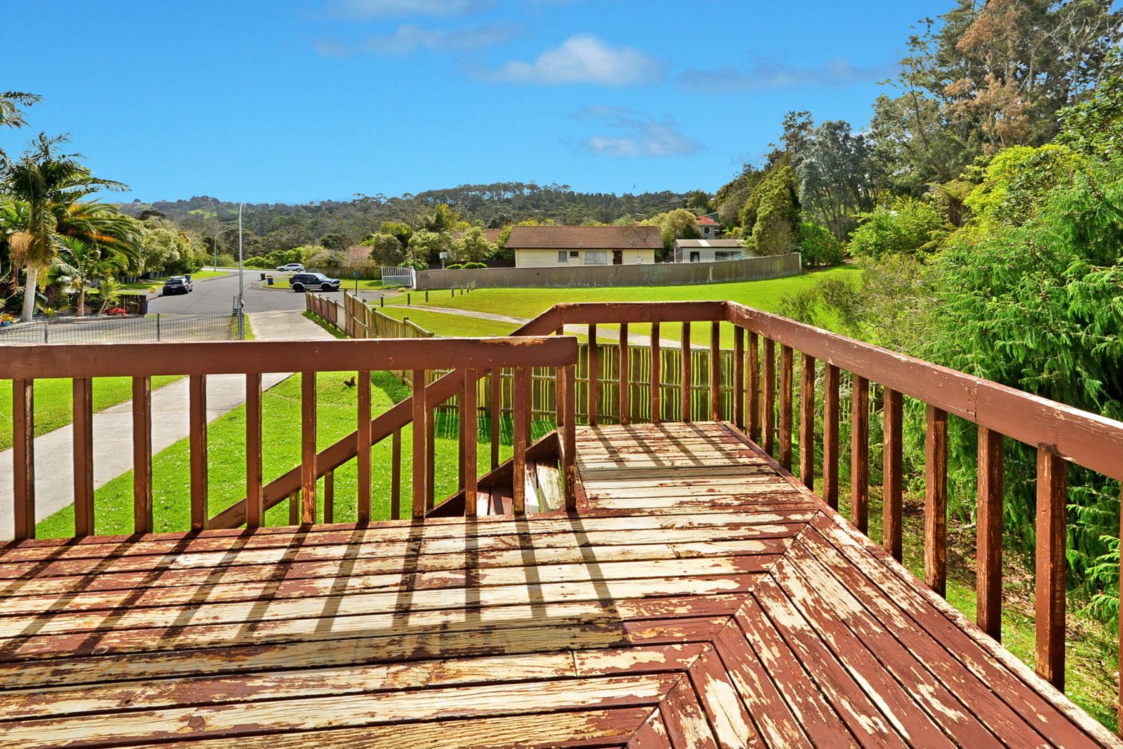 House 11 Malibu Grove, Bayview, Auckland