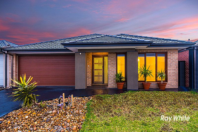 12 Falabela Road, CLYDE NORTH, VIC 3978
