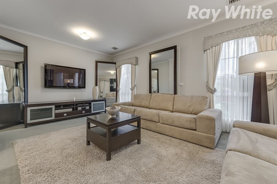 6 Sugar Gum Drive, BUNDOORA, VIC 3083