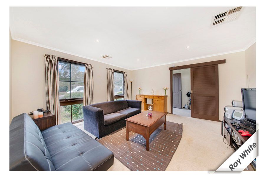 11 Kootingal Street, GIRALANG, ACT 2617