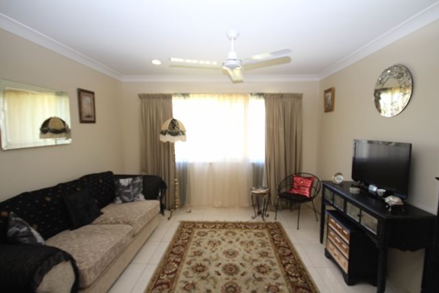 19 Maidenhair Drive, BEERWAH, QLD 4519